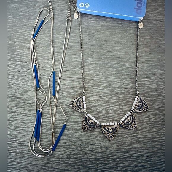 Claire’s 2-pc Gold Tone Necklaces Bundle Lot - Picture 1 of 1